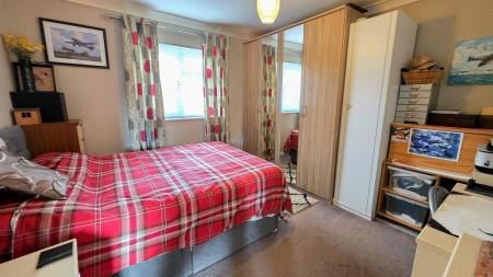 6 bedroom Detached bungalow for sale in White Cross Lane, Burton Pedwardine, NG34