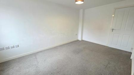 2 bedroom Terraced House for sale in Whittle Road, Sleaford, NG34