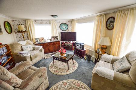 2 bedroom Park home for sale in Braemar Residential Park, Kirkby Green, LN4