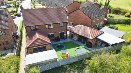 4 bedroom Detached house for sale in Tomlinson Way, Ruskington, NG34