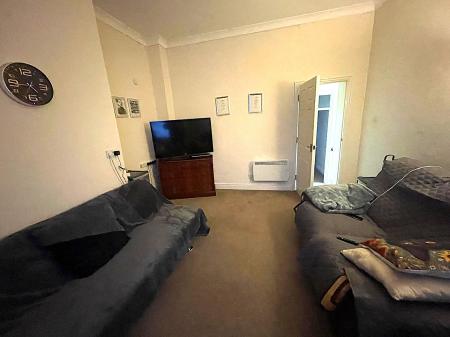 1 bedroom Flat to let in High Street, Billingborough, NG34