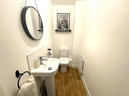 3 bedroom Terraced House to let in Burnham Way, Quarrington, NG34