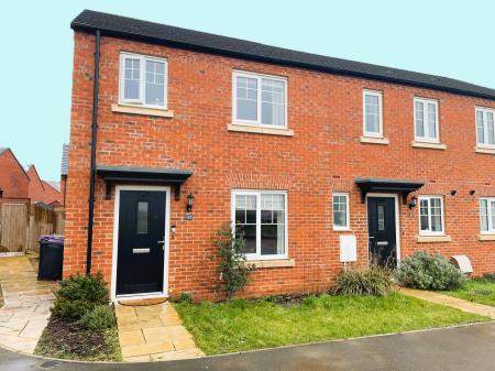 3 bedroom Terraced House to let in Burnham Way, Quarrington, NG34