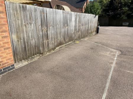 2 bedroom Flat to let in Pentland Drive, Greylees, Sleaford, NG34