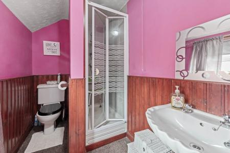 5 bedroom Detached house for sale in Fen Road, Stickford, PE22