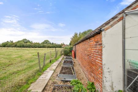 5 bedroom Detached house for sale in Fen Road, Stickford, PE22