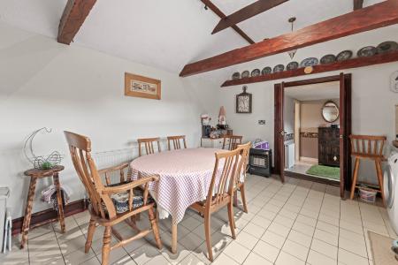 5 bedroom Detached house for sale in Fen Road, Stickford, PE22