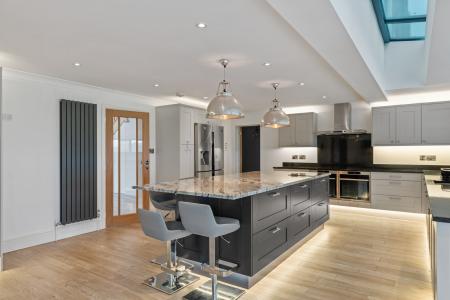 7 bedroom Detached house for sale in Fenside Road, Toynton St. Peter, PE23