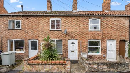 2 bedroom Terraced House for sale in Foundry Street, Horncastle, LN9