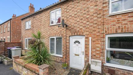 2 bedroom Terraced House for sale in Foundry Street, Horncastle, LN9