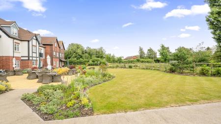 1 bedroom Apartment for sale in Gibson Court, Woodhall Spa, LN10