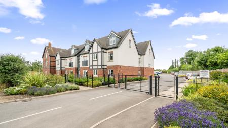 1 bedroom Apartment for sale in Gibson Court, Woodhall Spa, LN10