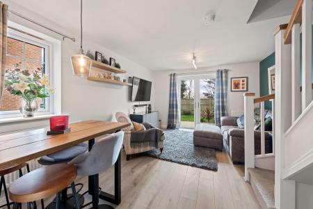 2 bedroom Semi-detached house for sale in Hoplands Road, Coningsby, LN4