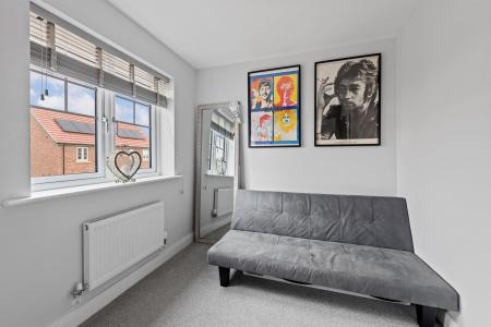 2 bedroom Semi-detached house for sale in Hoplands Road, Coningsby, LN4