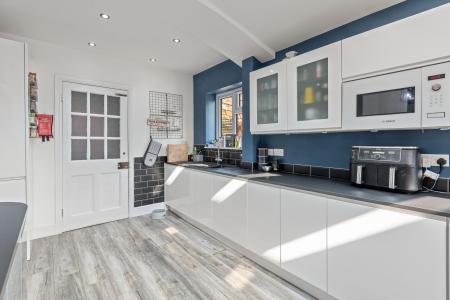 4 bedroom Semi-detached house for sale in Langton Hill, Horncastle, LN9