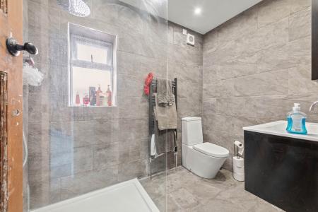 4 bedroom Semi-detached house for sale in Langton Hill, Horncastle, LN9