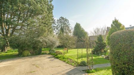 3 bedroom Detached house for sale in Main Road, East Keal, PE23