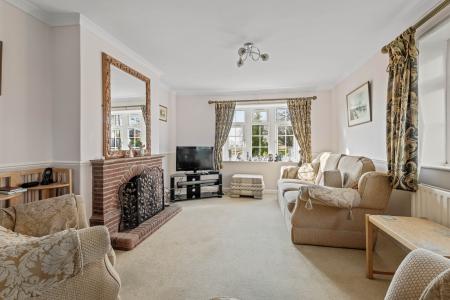 3 bedroom Detached house for sale in Main Road, East Keal, PE23