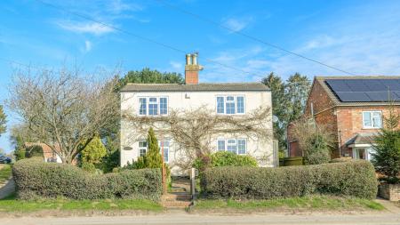 3 bedroom Detached house for sale in Main Road, East Keal, PE23