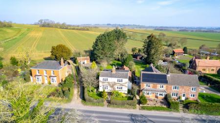 3 bedroom Detached house for sale in Main Road, East Keal, PE23