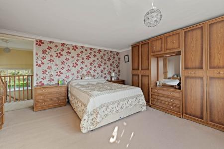 3 bedroom Detached house for sale in Main Road, East Keal, PE23