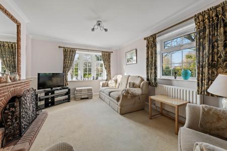 3 bedroom Detached house for sale in Main Road, East Keal, PE23