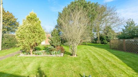 3 bedroom Detached house for sale in Main Road, East Keal, PE23