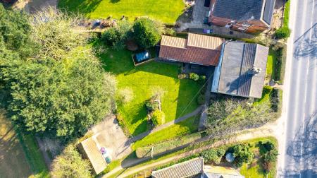 3 bedroom Detached house for sale in Main Road, East Keal, PE23