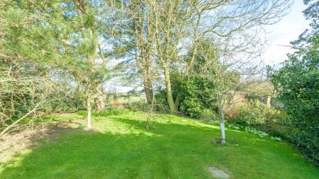 3 bedroom Detached house for sale in Main Road, East Keal, PE23