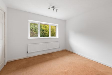 3 bedroom Terraced House for sale in Manor Close, East Kirkby, PE23