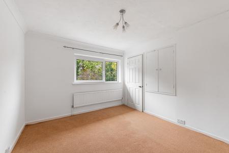 3 bedroom Terraced House for sale in Manor Close, East Kirkby, PE23