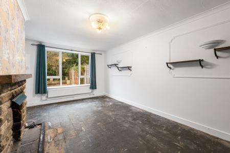 3 bedroom Terraced House for sale in Manor Close, East Kirkby, PE23