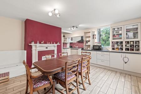 6 bedroom End of terrace house for sale in North Street, Horncastle, LN9