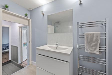 6 bedroom End of terrace house for sale in North Street, Horncastle, LN9