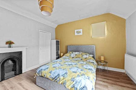 6 bedroom End of terrace house for sale in North Street, Horncastle, LN9