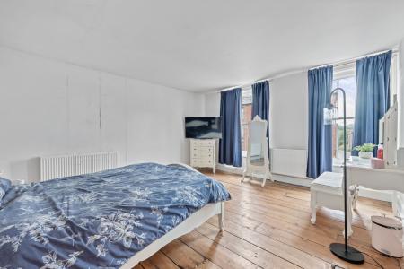 6 bedroom End of terrace house for sale in North Street, Horncastle, LN9