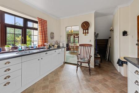 5 bedroom Detached house for sale in Poppy Pole Lane, Stickford, PE22