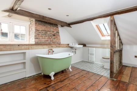 4 bedroom Semi-detached house for sale in Queen Street, Spilsby, PE23