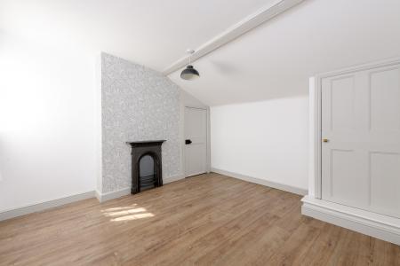 4 bedroom Semi-detached house for sale in Queen Street, Spilsby, PE23