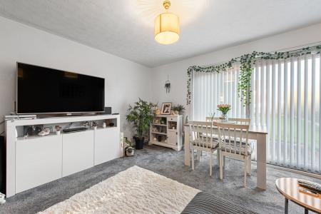 3 bedroom Detached bungalow for sale in Read Way, Lincolnshire, Coningsby, LN4