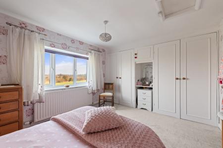 3 bedroom End of terrace house for sale in Spilsby Road, Horncastle, LN9