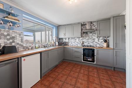3 bedroom End of terrace house for sale in Spilsby Road, Horncastle, LN9