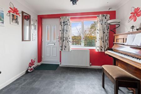 3 bedroom End of terrace house for sale in Spilsby Road, Horncastle, LN9