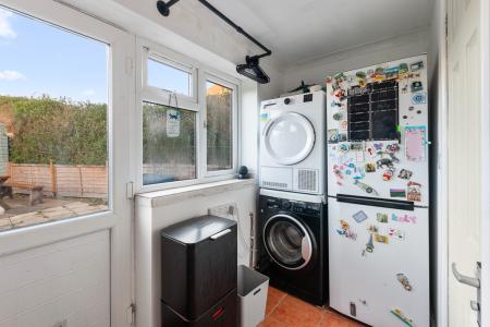 4 bedroom Semi-detached house for sale in Tennyson Gardens, Horncastle, LN9