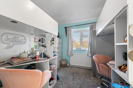 4 bedroom Semi-detached house for sale in Tennyson Gardens, Horncastle, LN9