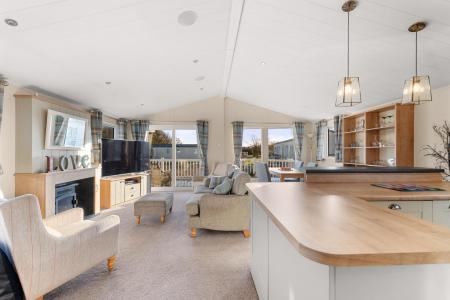 2 bedroom Park home for sale in The Gunby Lake Holiday Park, Spilsby, PE23