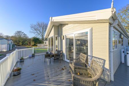 2 bedroom Park home for sale in The Gunby Lake Holiday Park, Spilsby, PE23