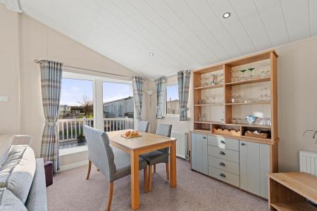 2 bedroom Park home for sale in The Gunby Lake Holiday Park, Spilsby, PE23