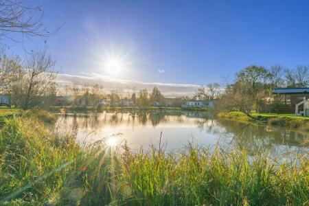 2 bedroom Park home for sale in The Gunby Lake Holiday Park, Spilsby, PE23