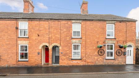 3 bedroom Terraced House for sale in West End, Spilsby, PE23